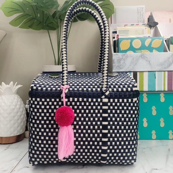 Handbags - Handmade Mexican Woven Picnic Bag